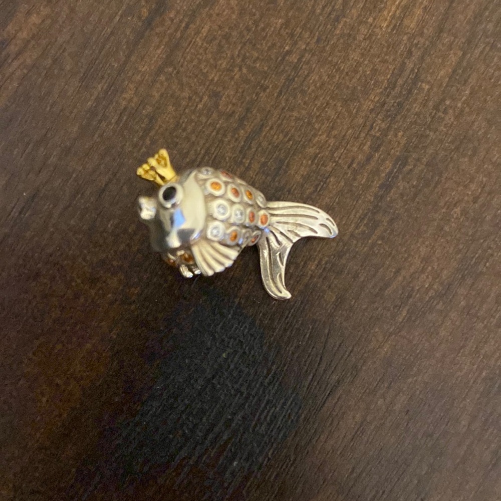 Pandora s925 fish charm